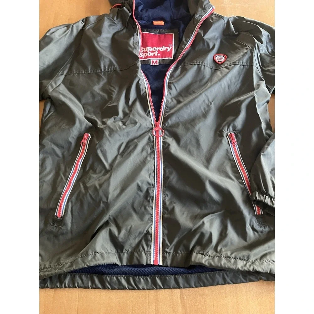 Superdry Sport Mens Black Nylon Streetwear Rain Jacket Size M Medium Windbreaker